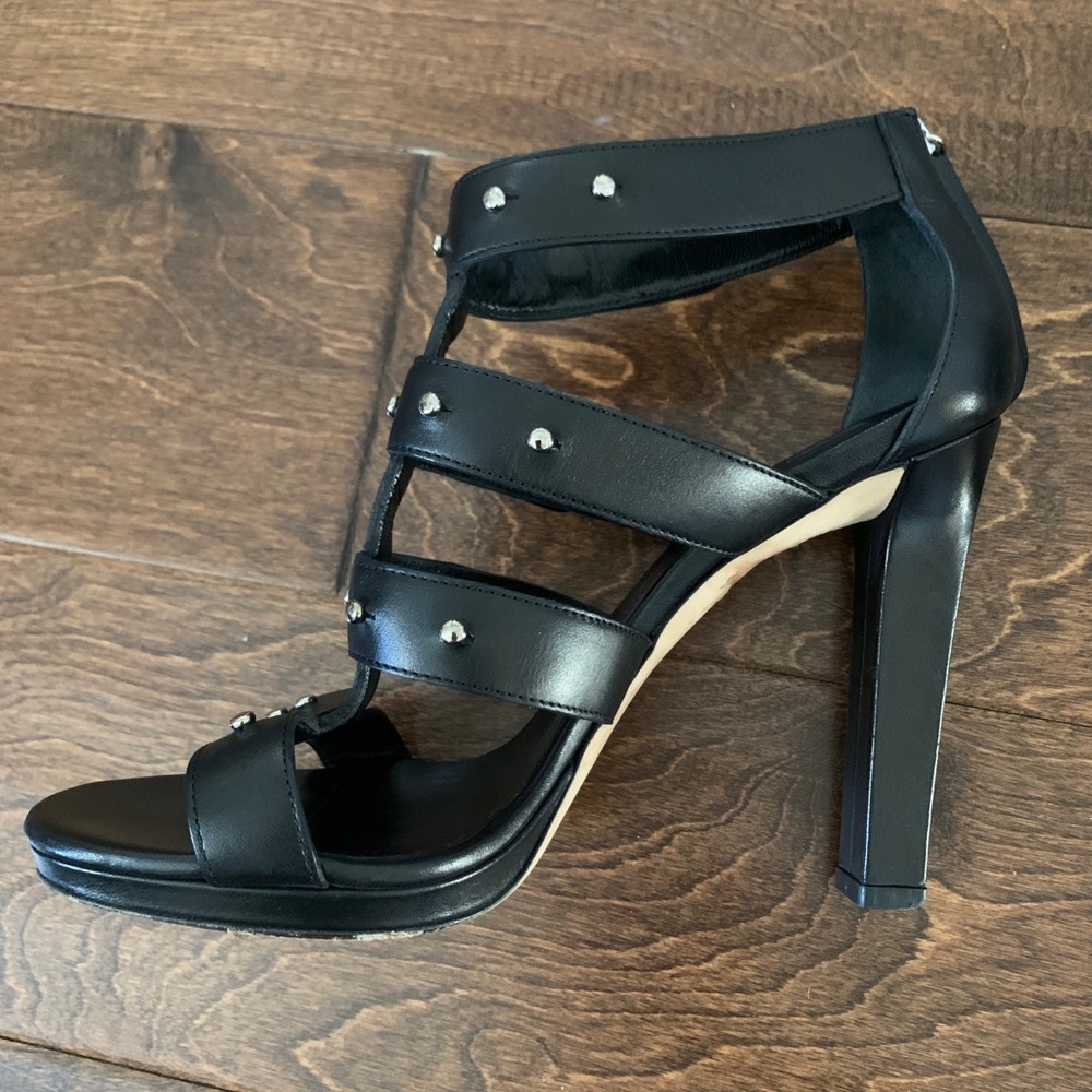 AUTHENTIC Gucci Studded Leather Platform Sandals
